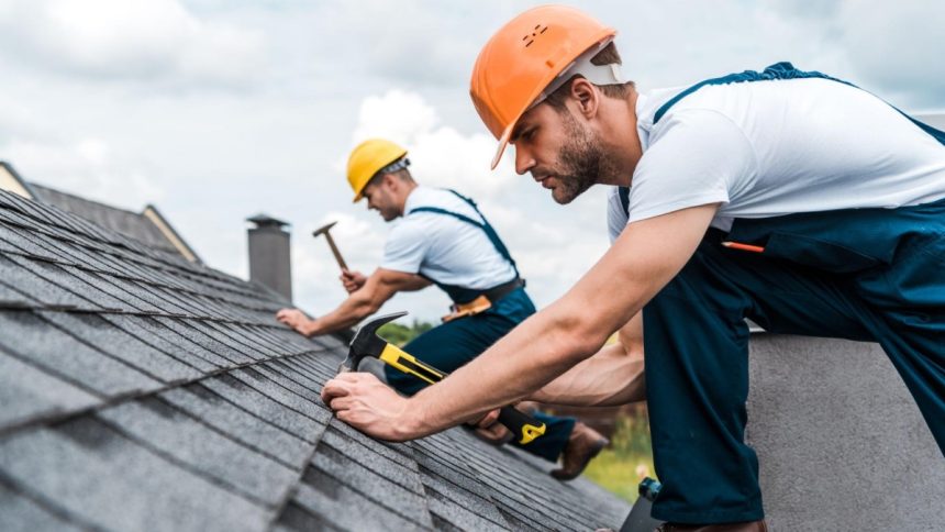 What to Look for When Hiring a Roofer in Florida?
