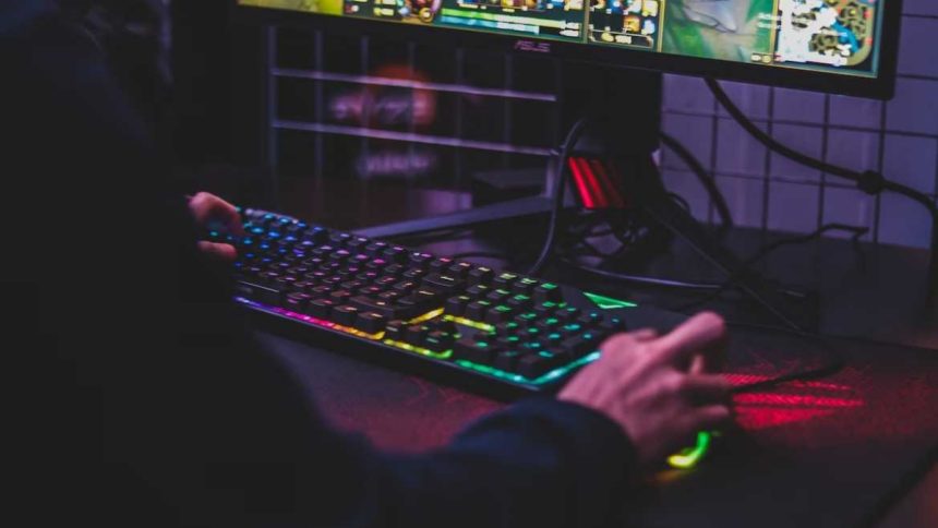 Why Online Gaming Is Such Popular?