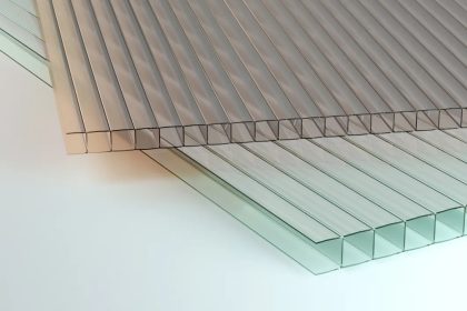 Understanding the Benefits of Polycarbonate Fabrication for Industrial Applications