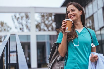 Why Is Travel Nursing So Desirable? 4 Reasons You Should Consider This Profession