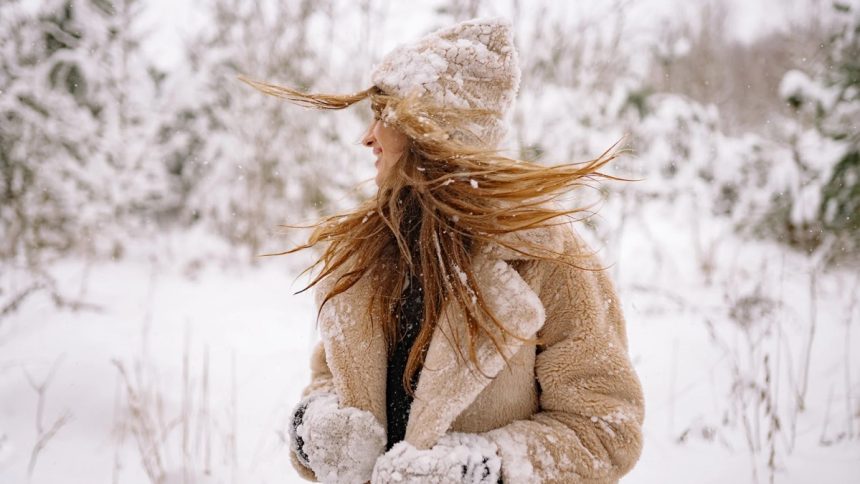 Cold Weather Hair Woes? How to Keep Your Strands Slayin’ All Winter