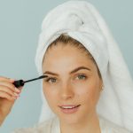 How to Achieve a Natural Look with Minimal Makeup