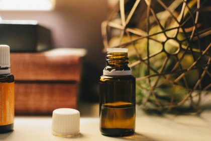 The Ultimate Guide to Melrose MCT Oil Benefits, Uses, and How to Incorporate It Into Your Routine