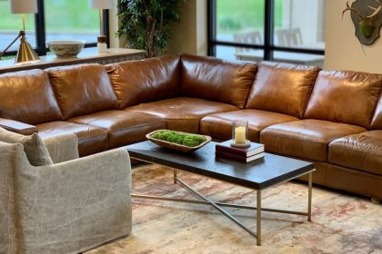 Top Reasons to Choose Leather Sectionals for Style and Functionality of the Living Room