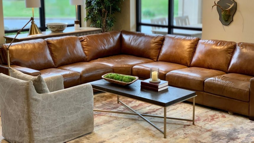 Top Reasons to Choose Leather Sectionals for Style and Functionality of the Living Room