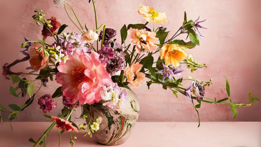 How to Craft Floral Arrangements That Tell a Story