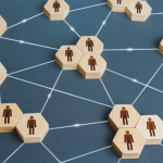 How Digital Communities Thrive in Decentralized Networks