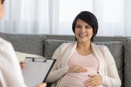 What is the minimum waiting period for maternity insurance?